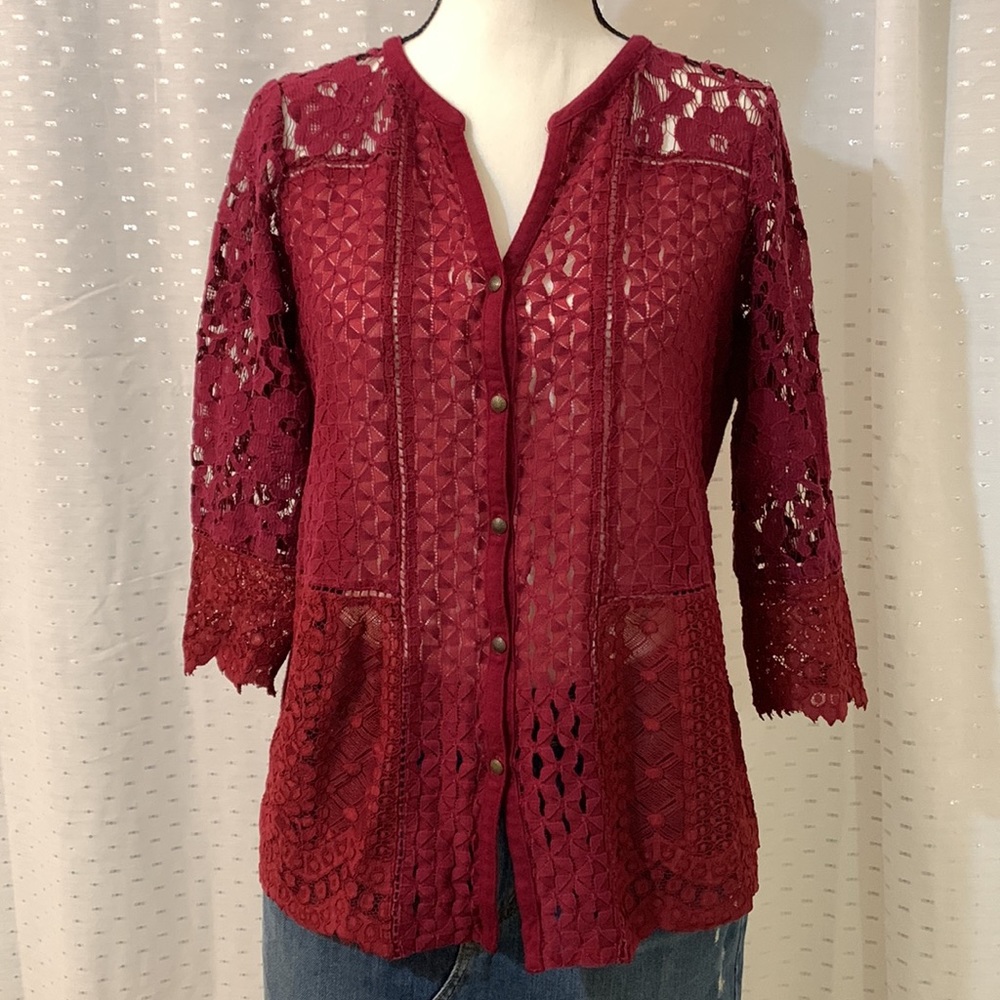 Lucky Brand Burgundy Lace Mix Top Blouse EUC
